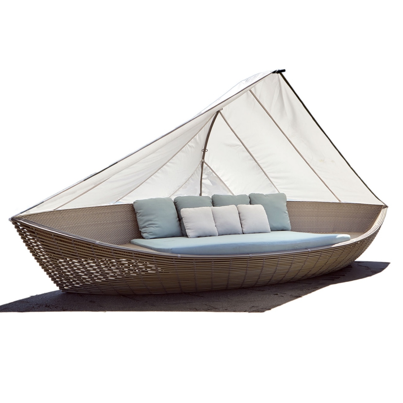 QUALITY POLY RATTAN BOAT BED