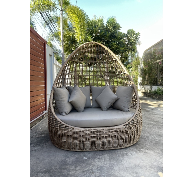 POLY RATTAN OUTDOR SUNBED
